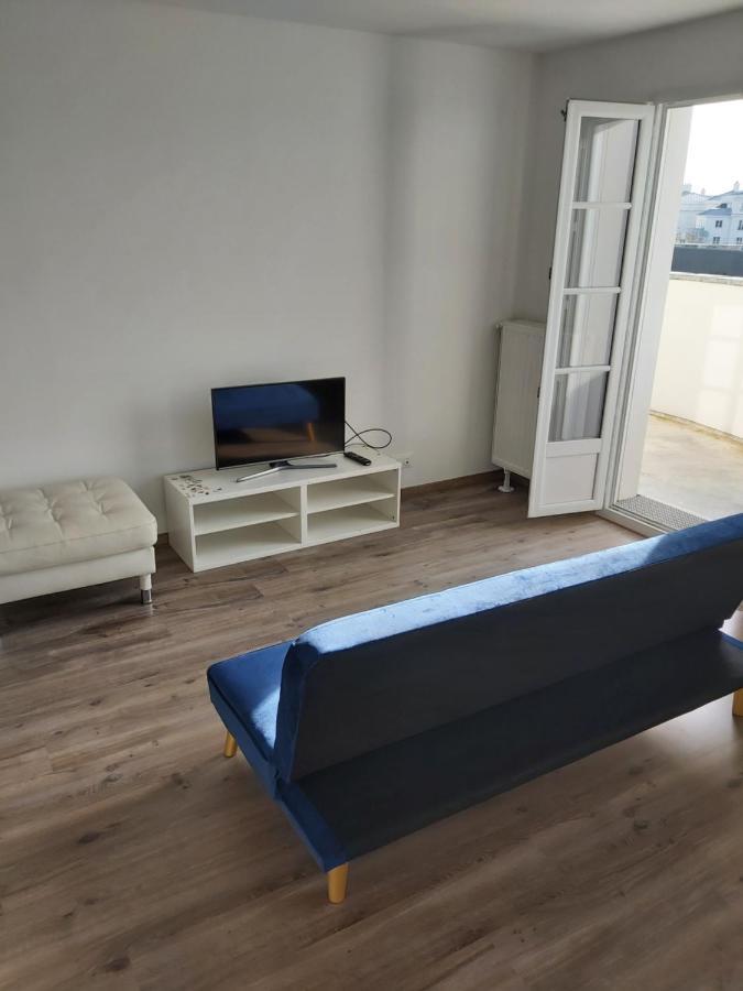 3 Flat In Parklane - 1,5km Apartment Serris